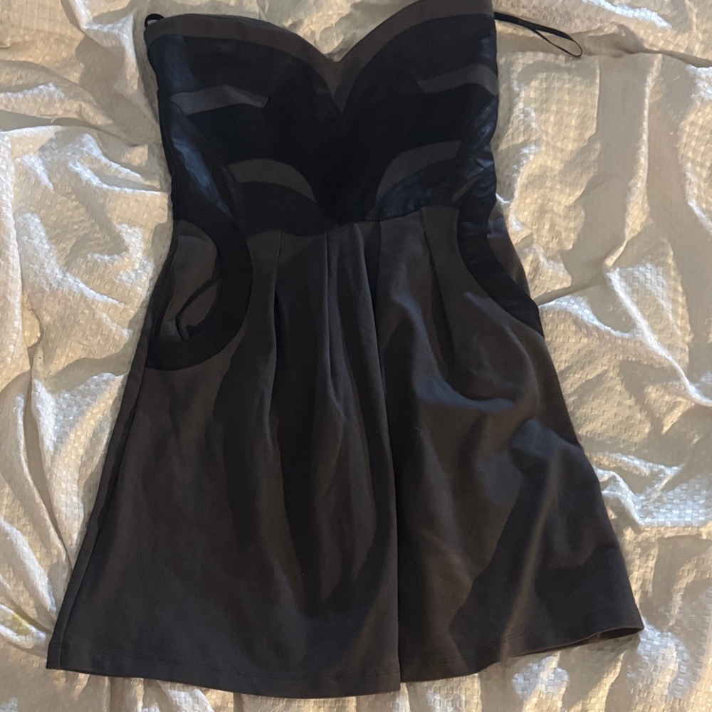 Chic Strapless Black Dress
